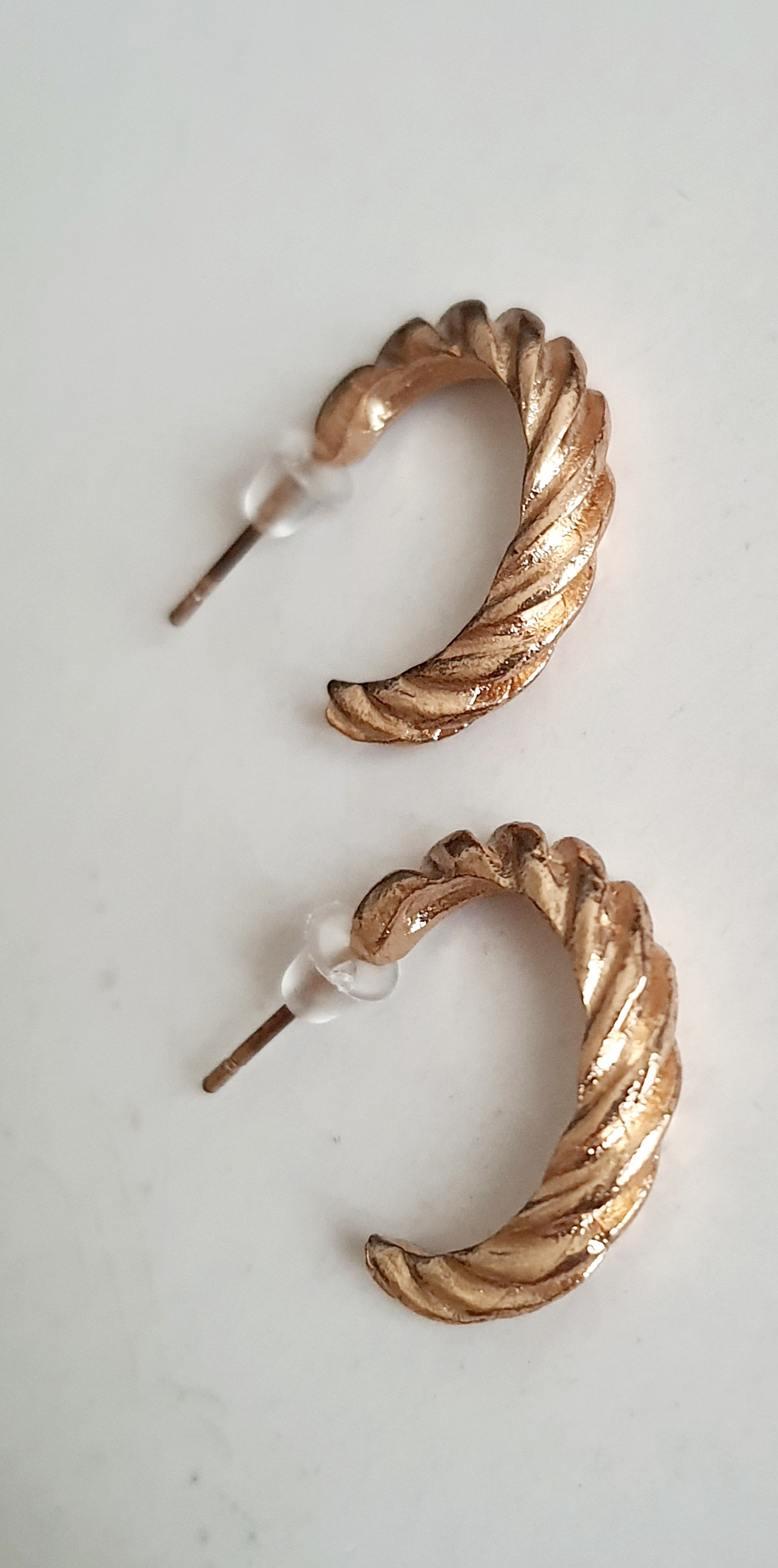 Charming twisted earrings 1.5 cm stainless steel