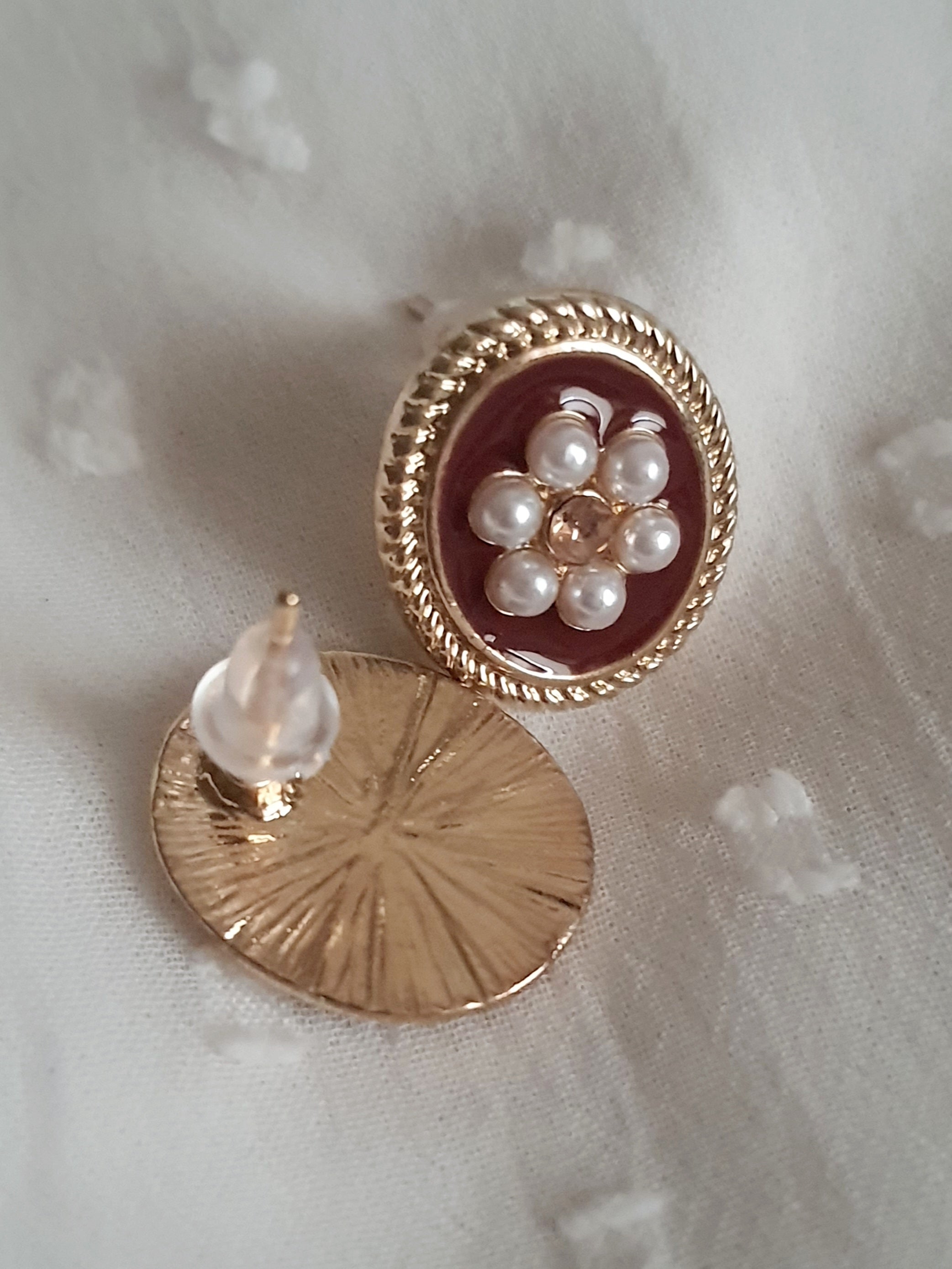 🌺 Retro Perły – Kolczyki w złotej ramie 🌺