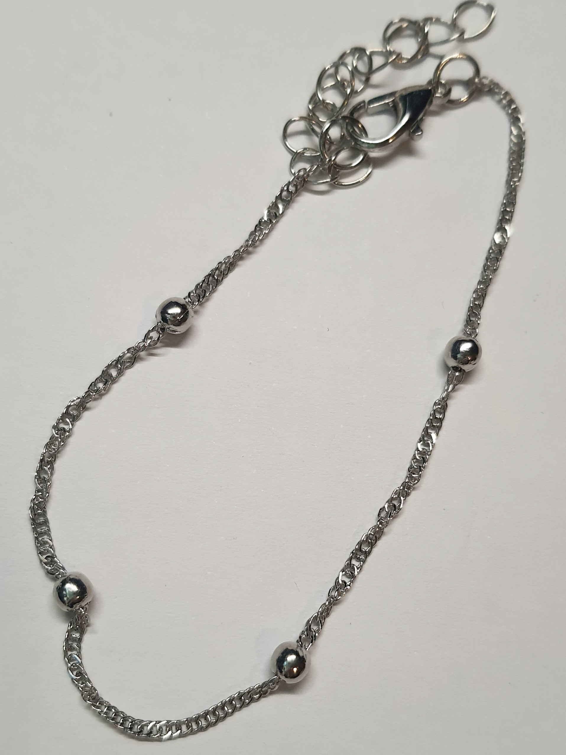 Klasyczna srebrna bransoletka ze stali chirurgicznej, stal nierdzewna, wodoodporne, hipoalergiczne, jakość premium, długość regulowana 17–22 cm, RougeBizu.