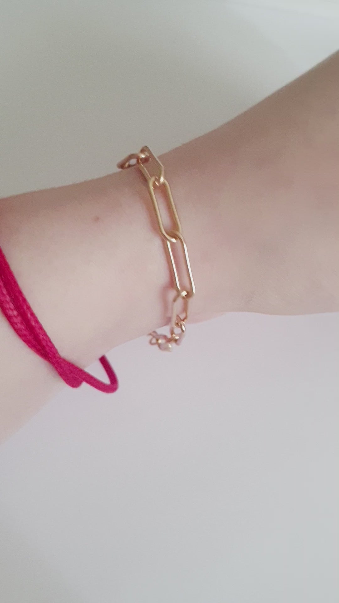 Gold Bracelet with Large Links – Raw Minimalism