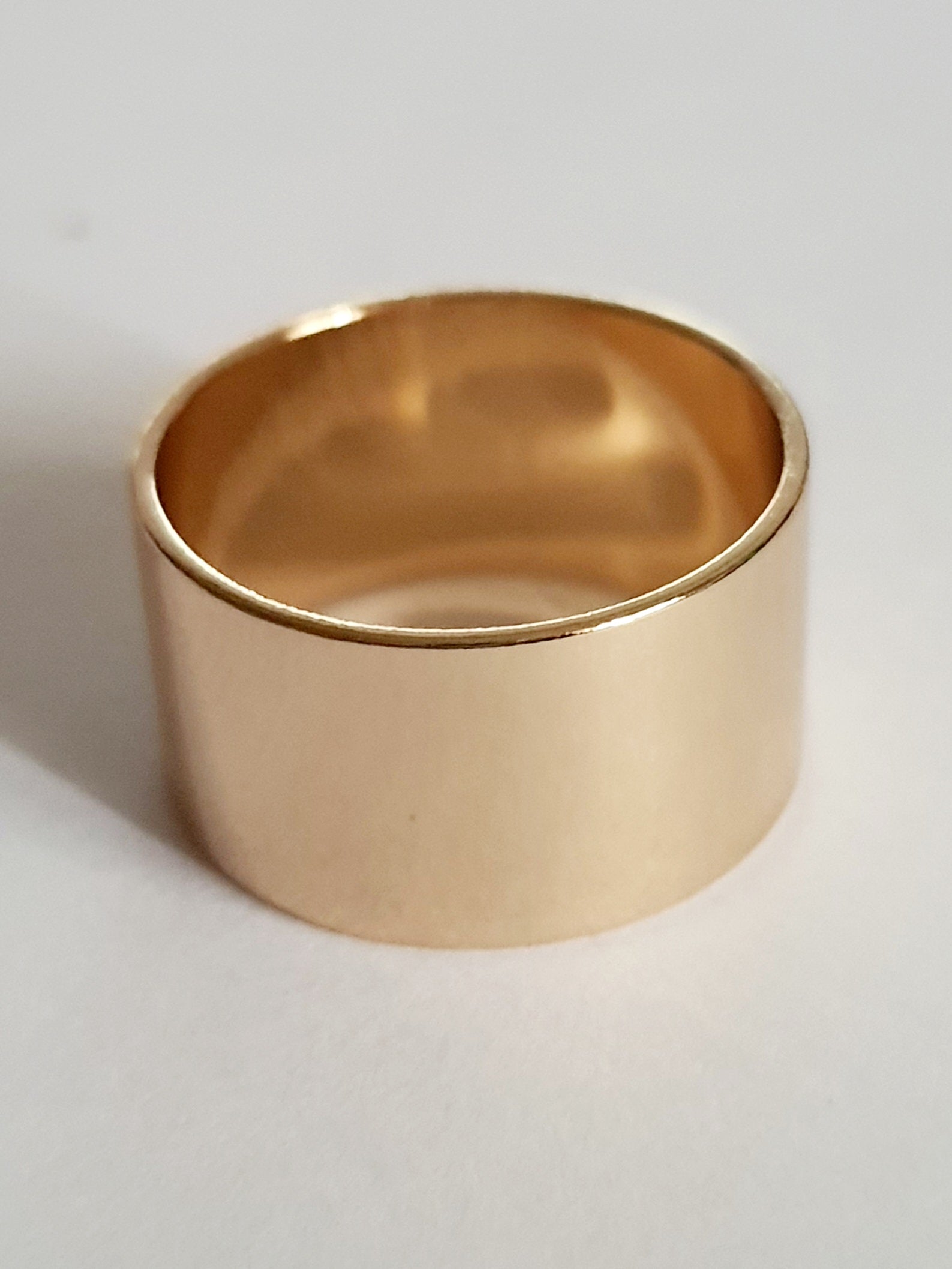 Złoty pierścionek obrączka, stal nierdzewna, 16 mm. rougebizu