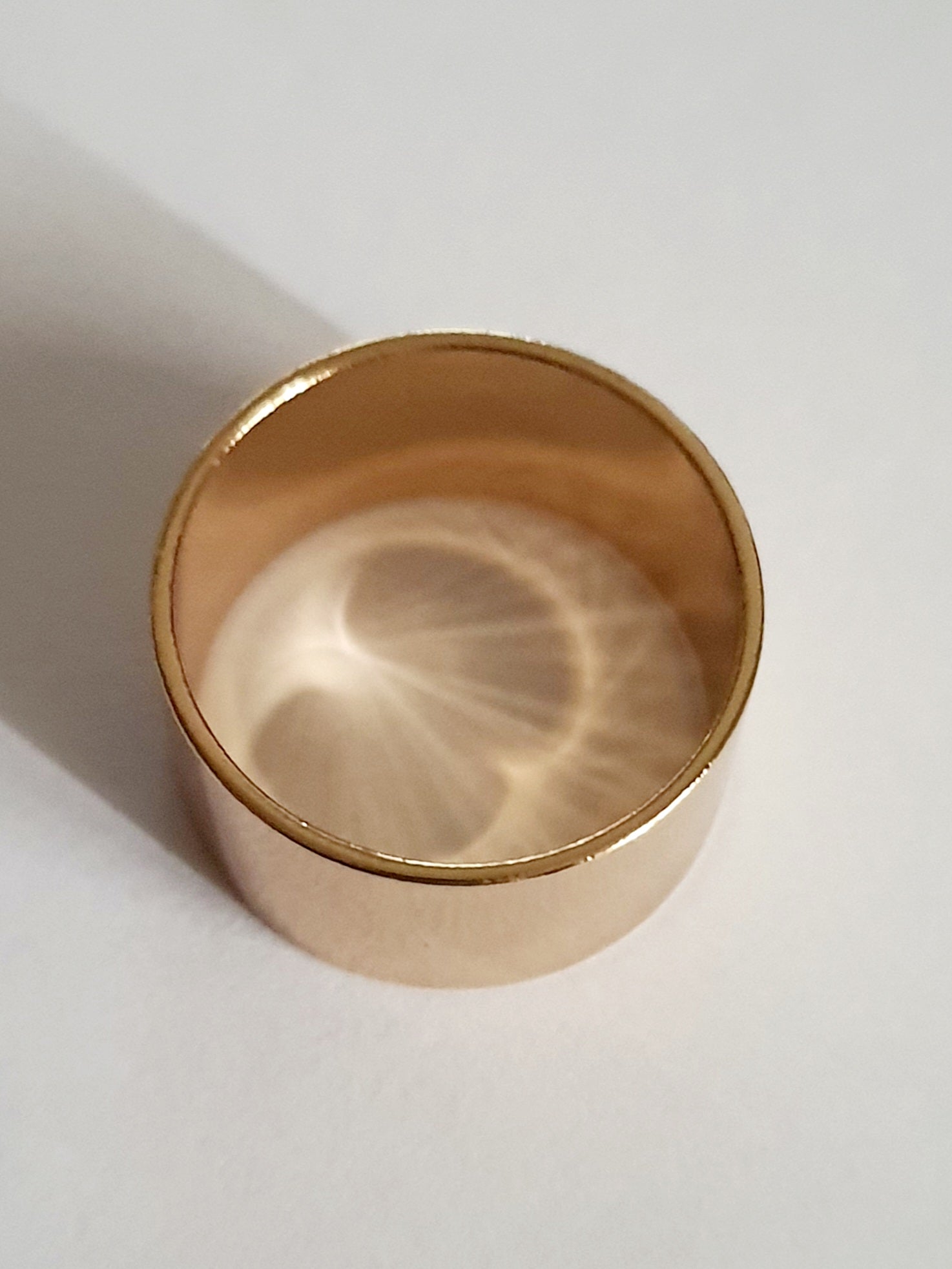 Złoty pierścionek obrączka, stal nierdzewna, 16 mm. rougebizu