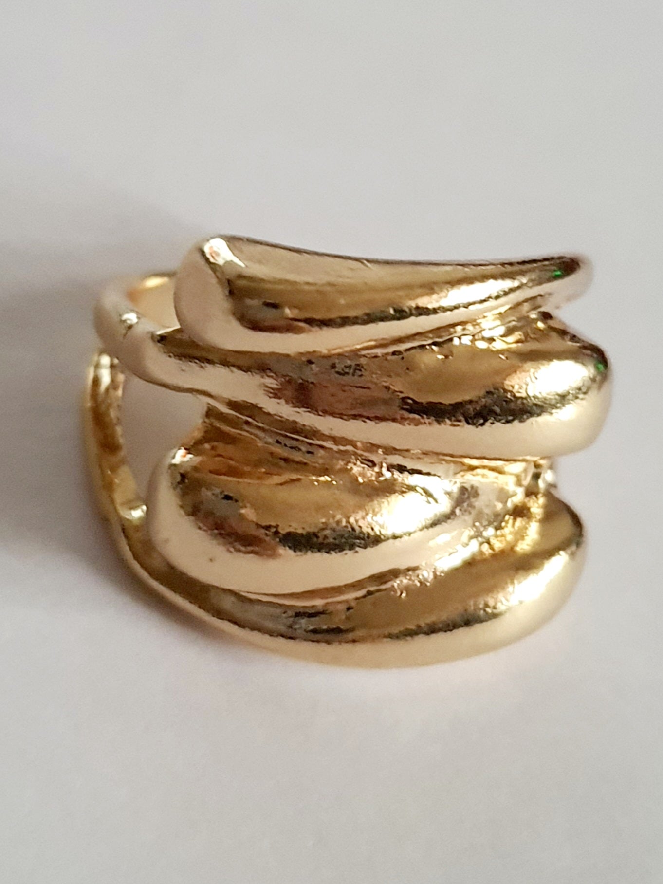 Spiralny pierścionek złoty, stal nierdzewna, 18 mm

