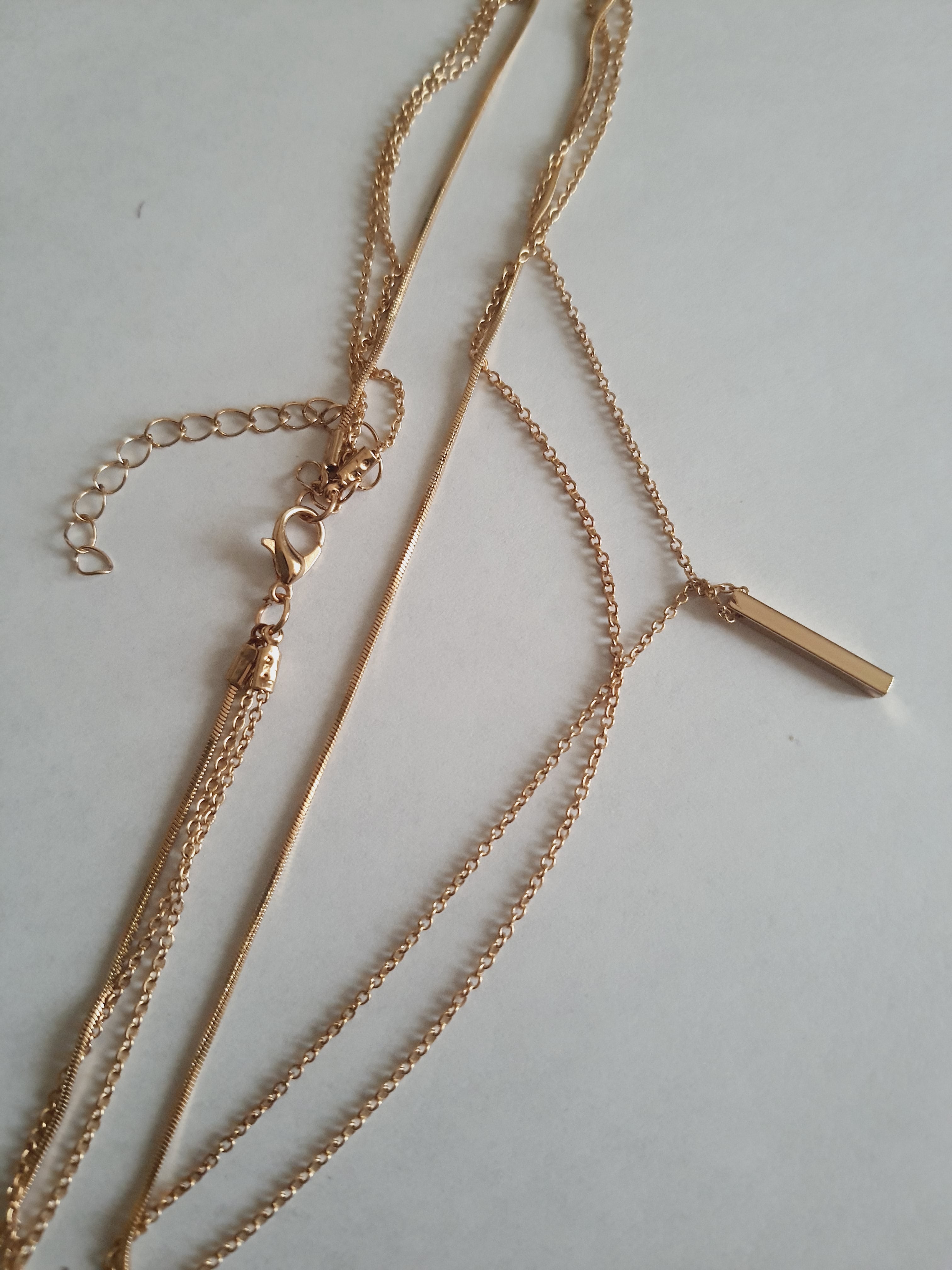 Potrójna Subtelność – złoty naszyjnik ze stali chirurgicznej, trzy łańcuszki