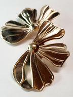 Gold twisted earrings 1.8 cm – a delicate form with character