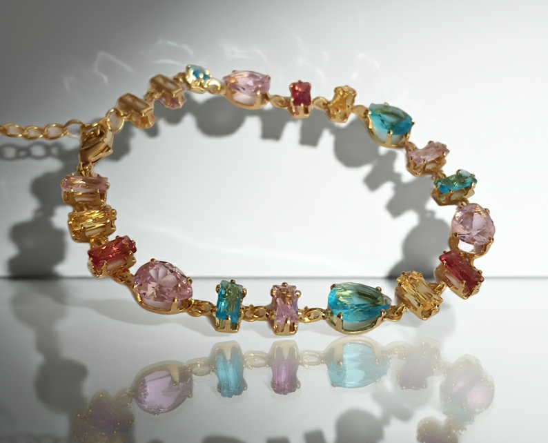 Rainbow Glitter – Gold necklace with colorful crystals