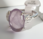 🌾 Violet Leaf Ring – Romanticism Enchanted in Stone