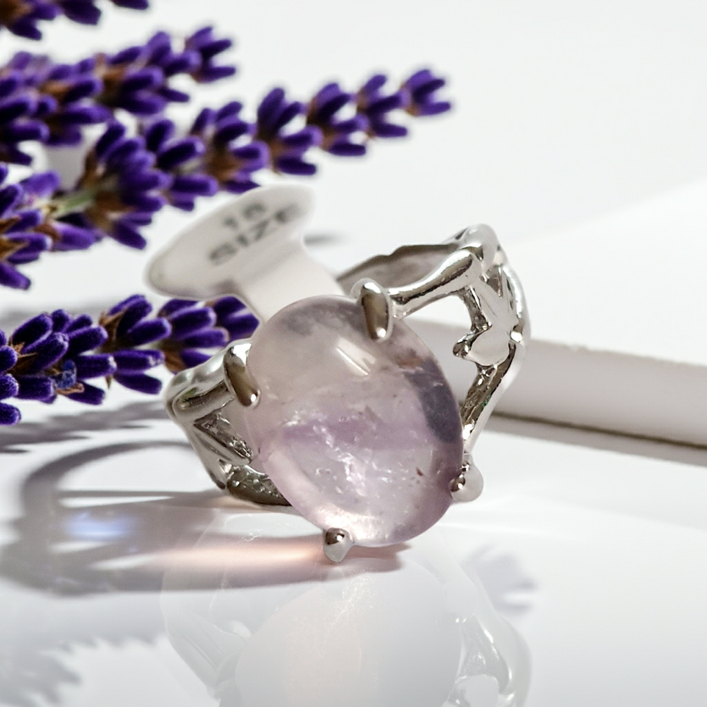 💫 "Lavender's Dream" - a ring with the soul of light