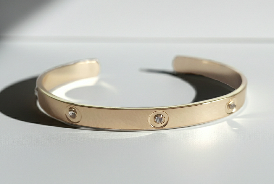 Adjustable Tennis Bracelet - Crystal Sparkle in a Gold Setting