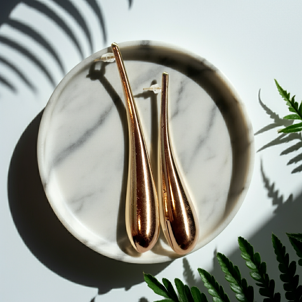 Złote Kolczyki Krople – długie, eleganckie i zmysłowe