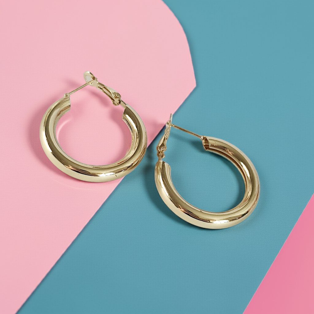 Eleganckie kolczyki koła z angielskim zapięciem, średnica 3cm, stal nierdzewna. Ponadczasowa klasyka i elegancja w stylu hoops earing. rougebizu