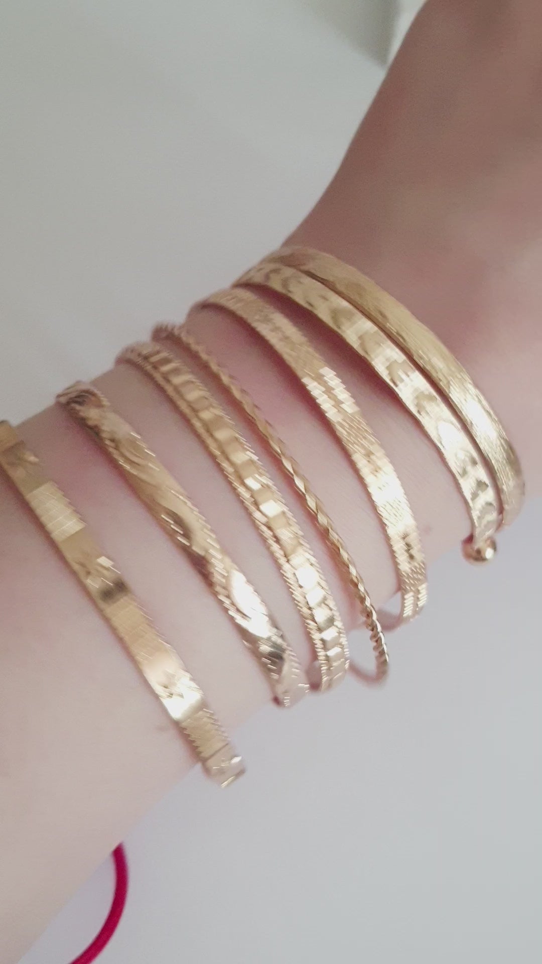 Zestaw biżuterii boho w stylu vintage, 7 SZTUK, każda z innym, fakturowanym wzorem. stal chirurgiczna stal nierdzewna rouge bizu